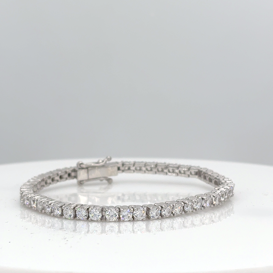 Classic Round Diamond Tennis Bracelet