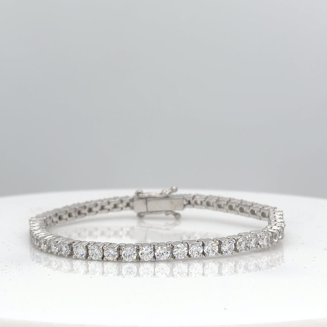 Classic Round Diamond Tennis Bracelet