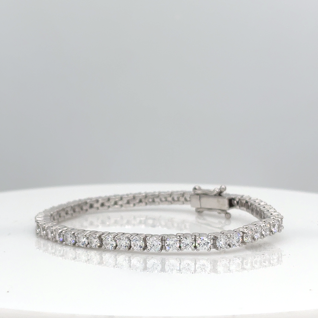 Classic Round Diamond Tennis Bracelet